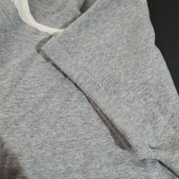Fabletics Gray Short Sleeve Women's Sweatshirt - Picture 5 of 5